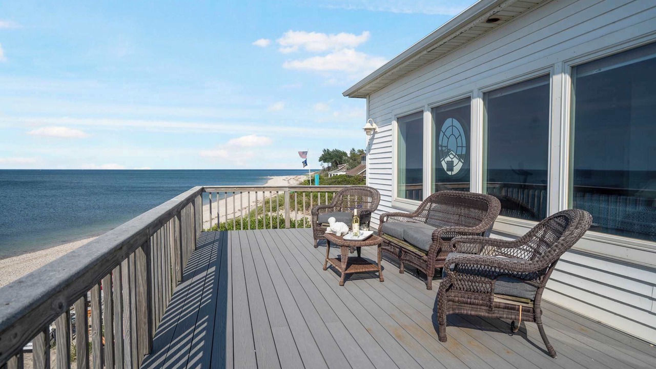 Photo of Patio Balcony in Wading River