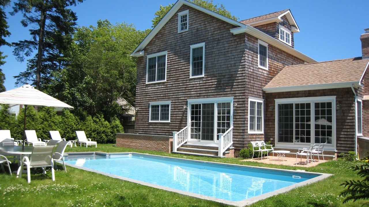 Photo of Others in Village of East Hampton