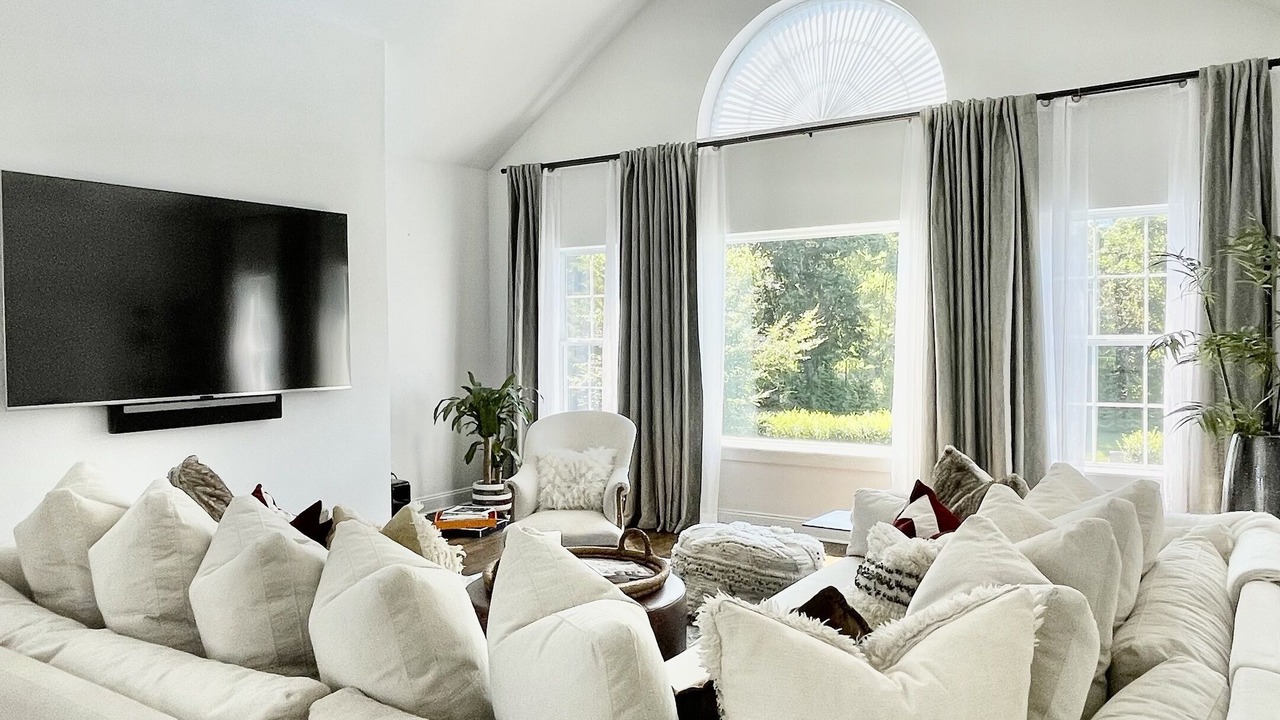 Photo of Livingroom in Shinnecock Hills