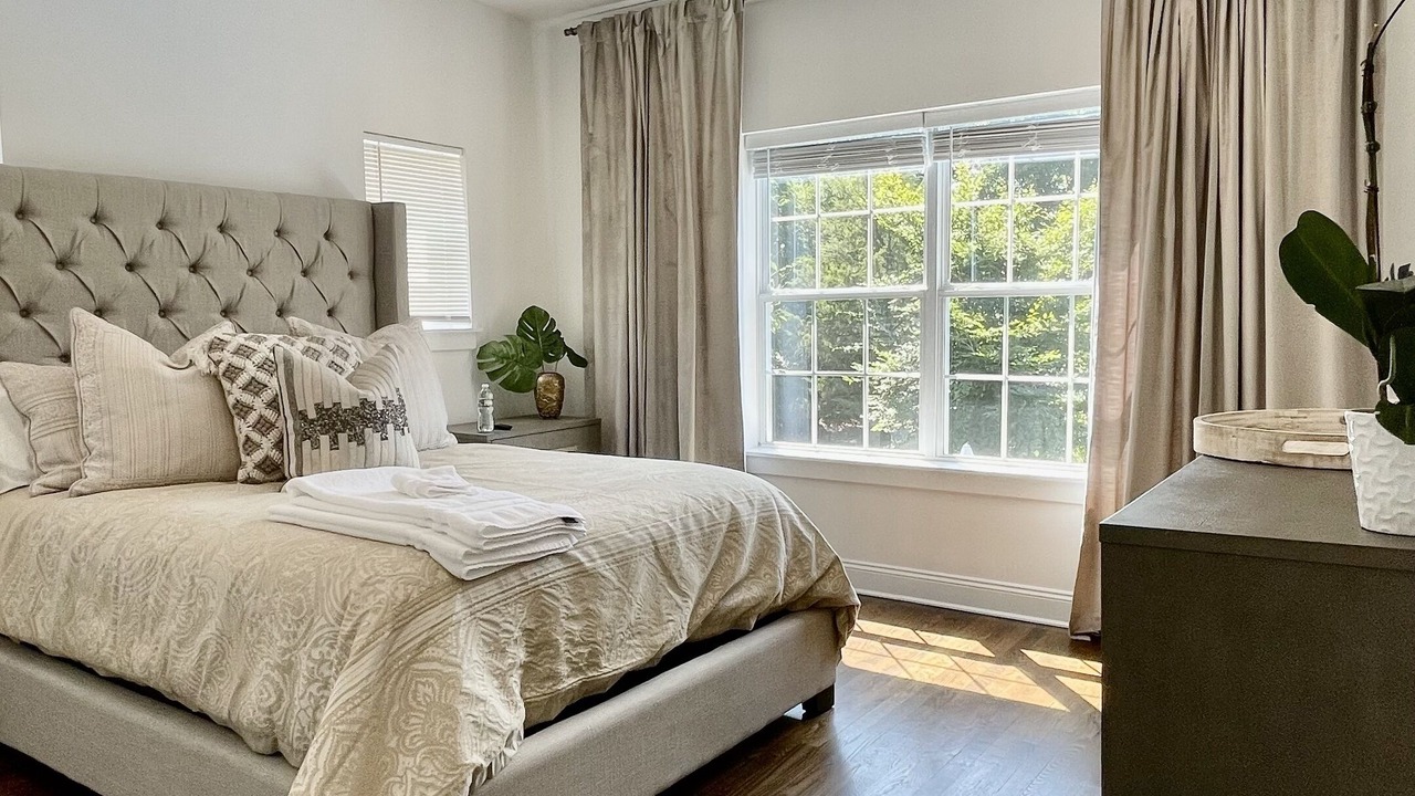 Photo of Bedroom in Shinnecock Hills