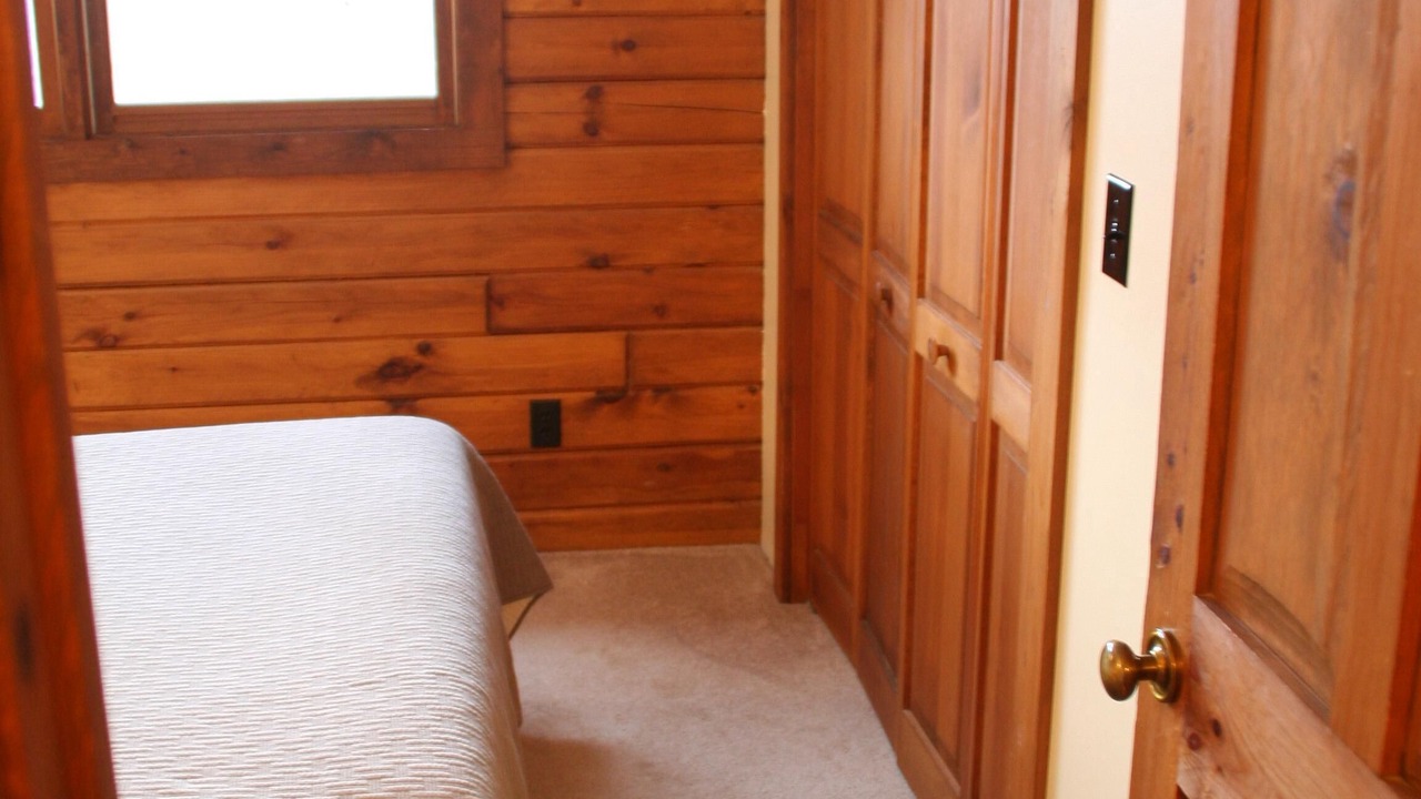 Photo of Bedroom in Bolton Landing