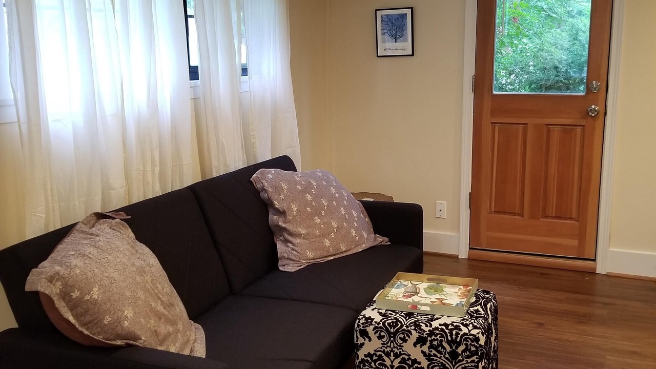 Photo of Livingroom in West Hills