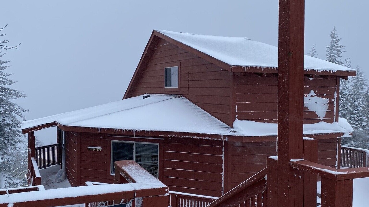 Photo of Outdoor in Snowshoe