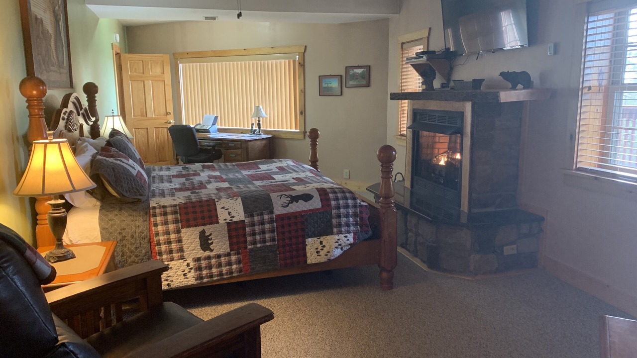 Photo of Bedroom in Snowshoe