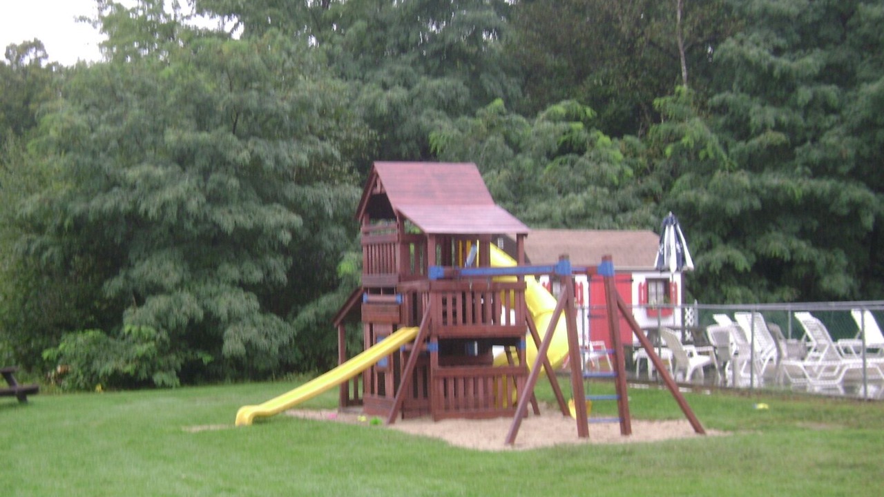 Photo of Others in Bartlett
