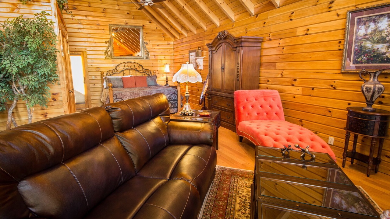 Photo of Livingroom in Davis