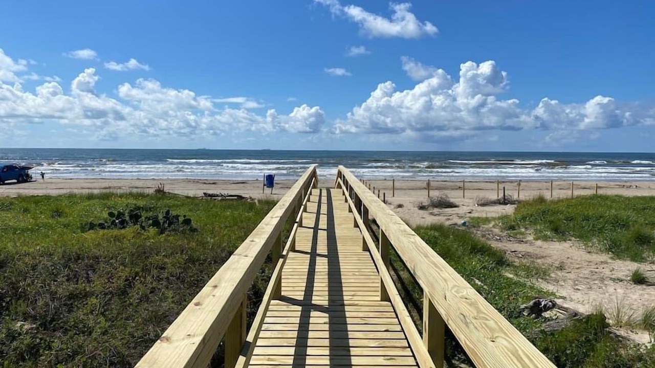 Photo of Others in Surfside Beach