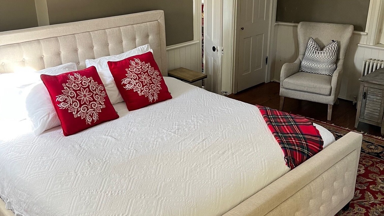 Photo of Bedroom in Ligonier