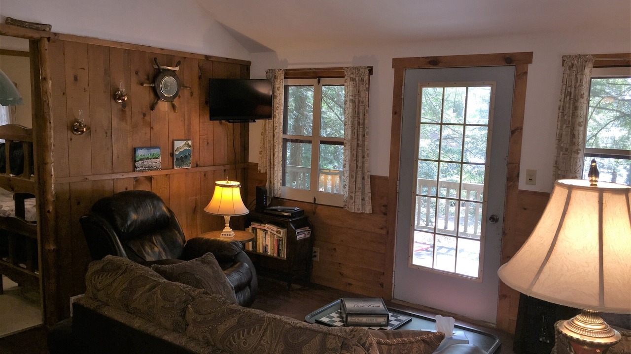 Photo of Livingroom in Chestertown