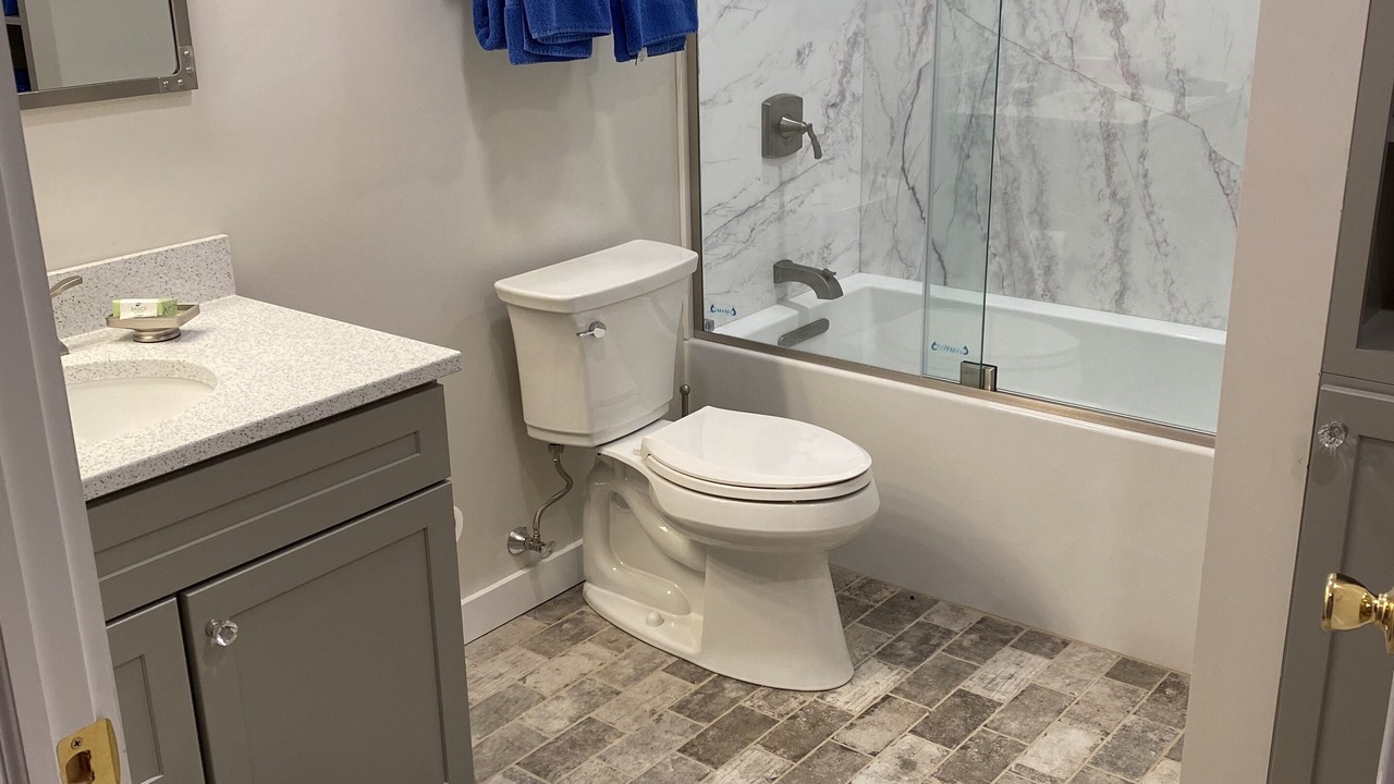Photo of Bathroom in East Burke