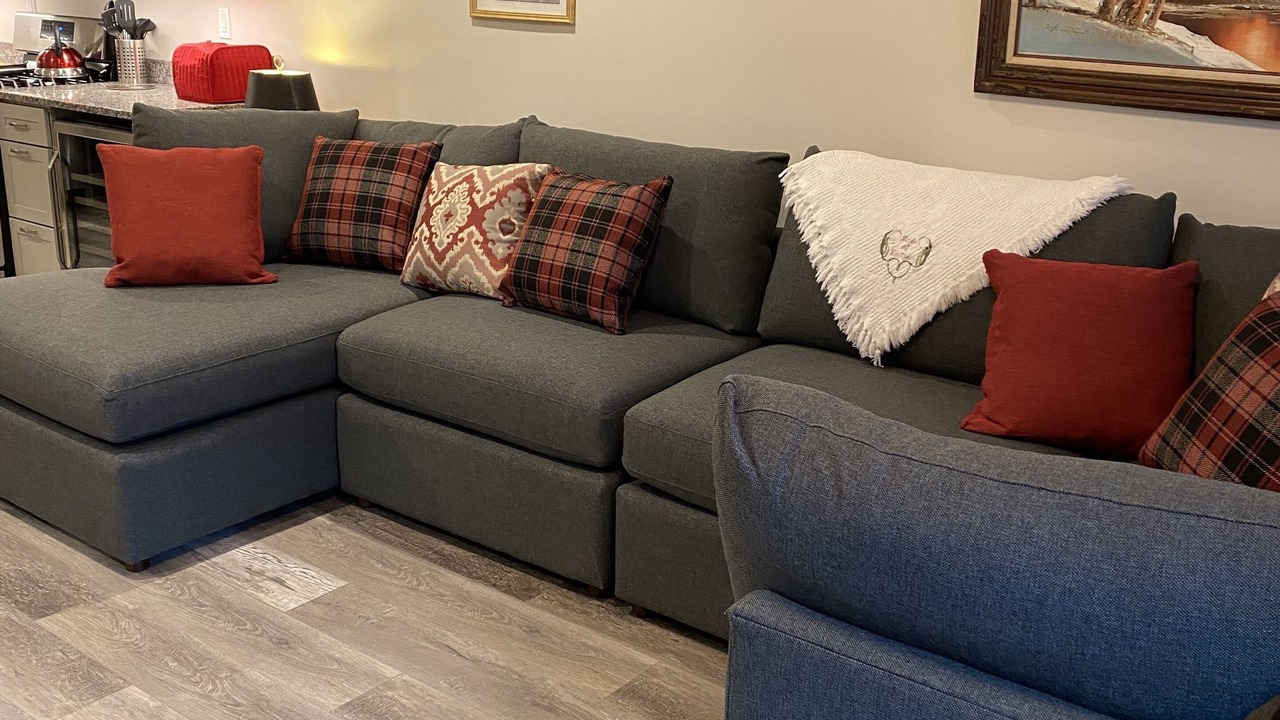 Photo of Livingroom in East Burke