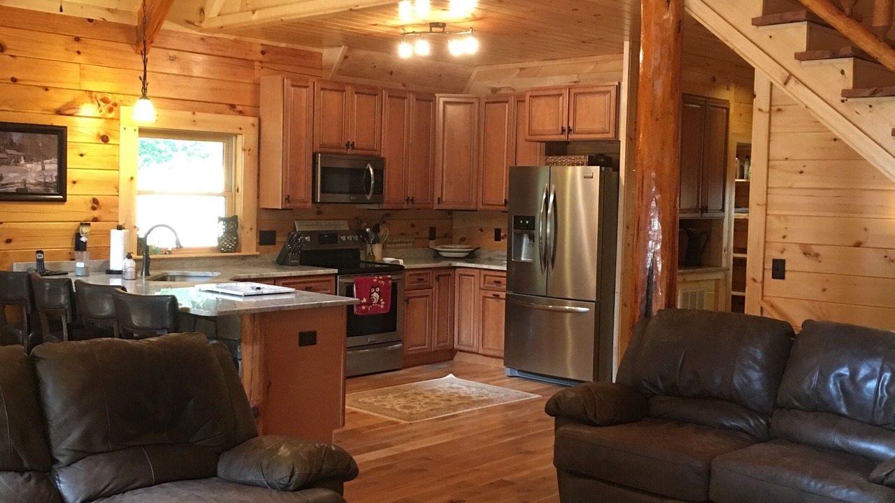 Photo of Livingroom in Burks Fork