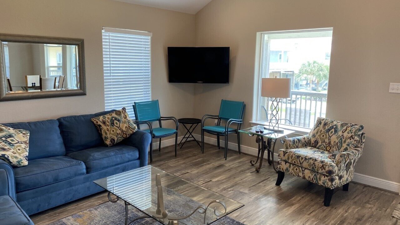 Photo of Livingroom in Pirates Beach