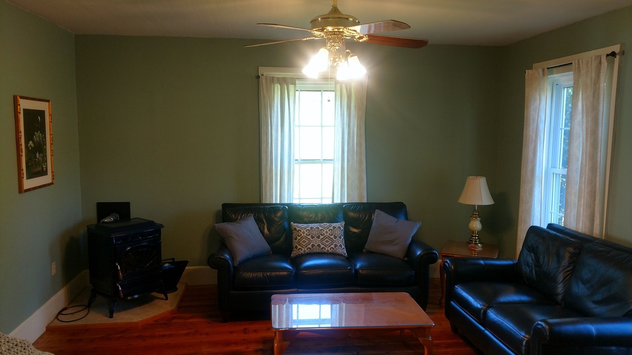 Photo of Livingroom in Irasburg