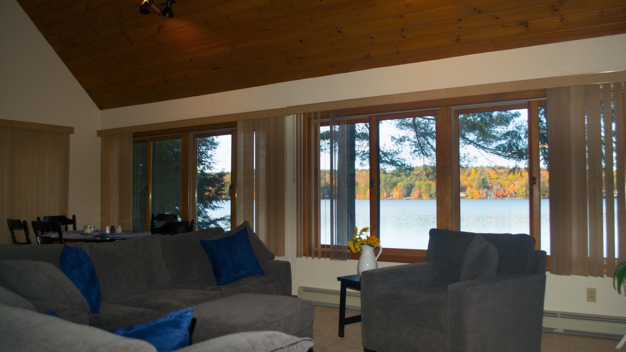Photo of Bedroom in Sunapee