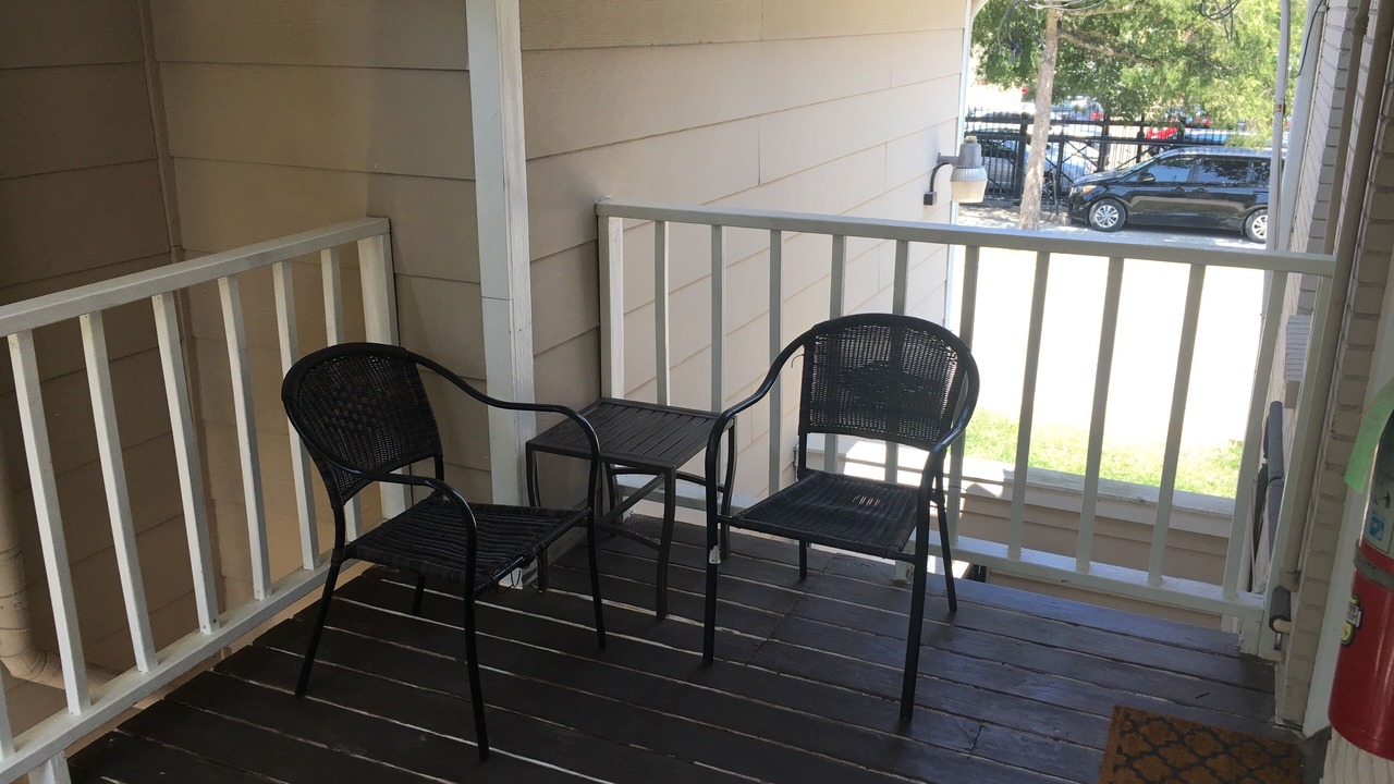Photo of Patio Balcony in Neartown