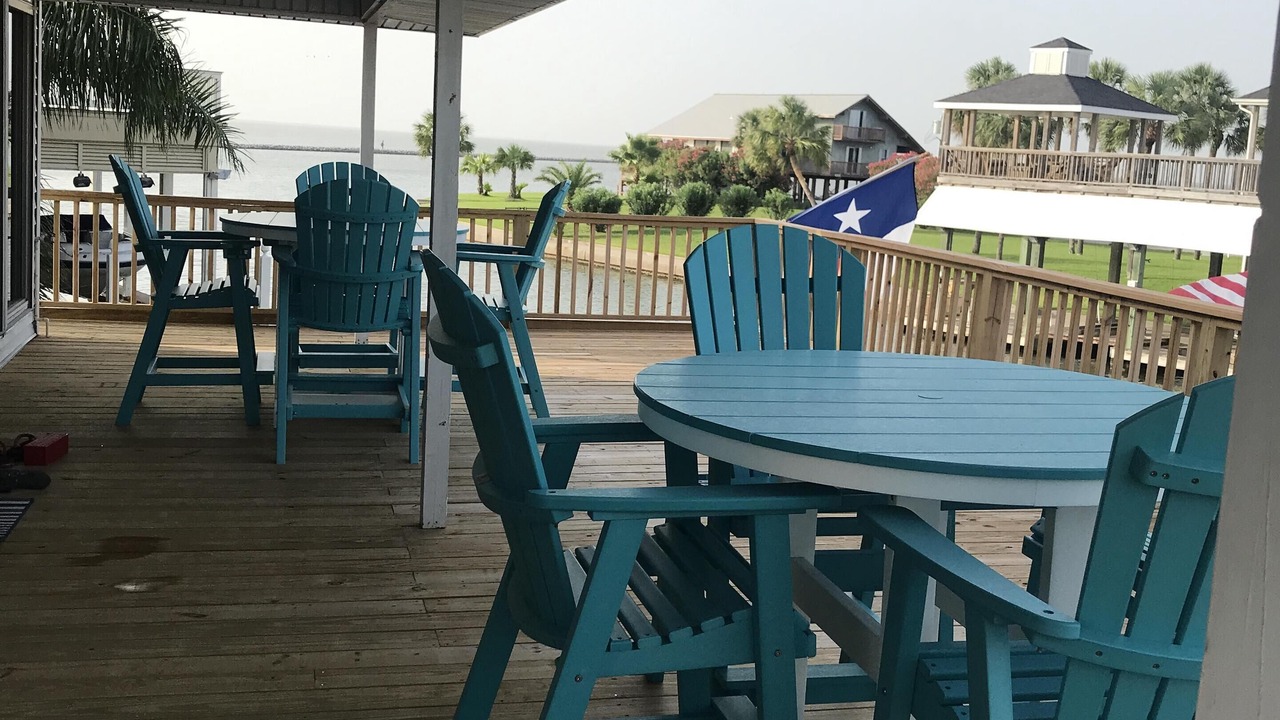 Photo of Others in Jamaica Beach