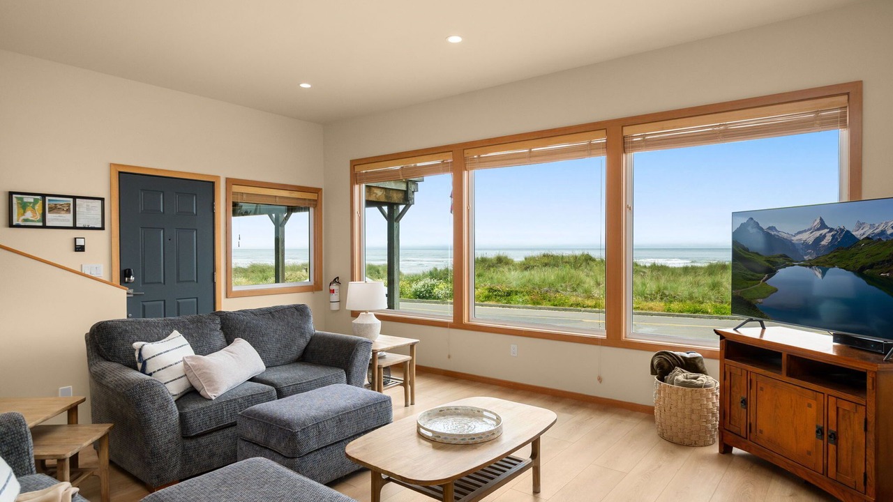 Photo of Livingroom in Manzanita