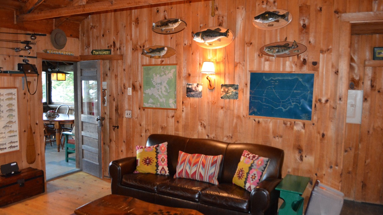 Photo of Livingroom in Moultonborough