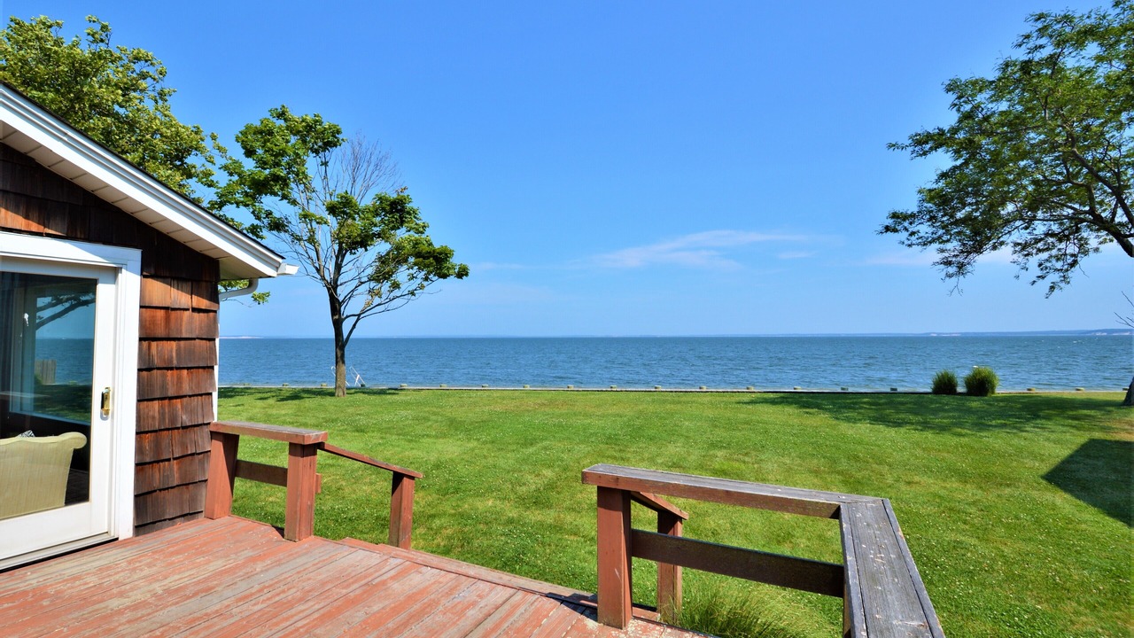 Photo of Bedroom in Jamesport