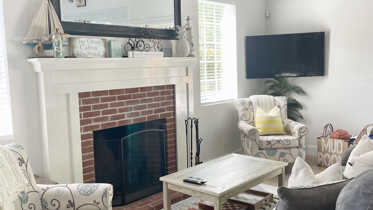Photo of Livingroom in Springs
