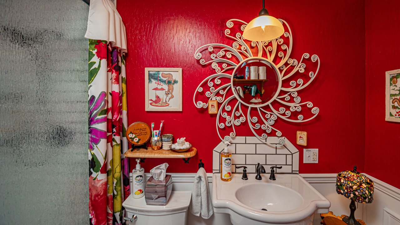 Photo of Bathroom in Friendsville
