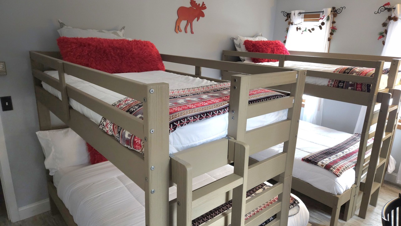 Photo of Bedroom in Bromley Mountain