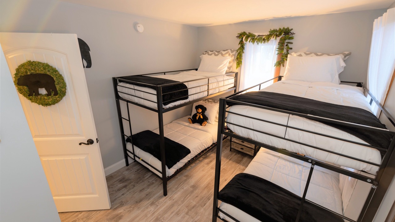 Photo of Bedroom in Bromley Mountain