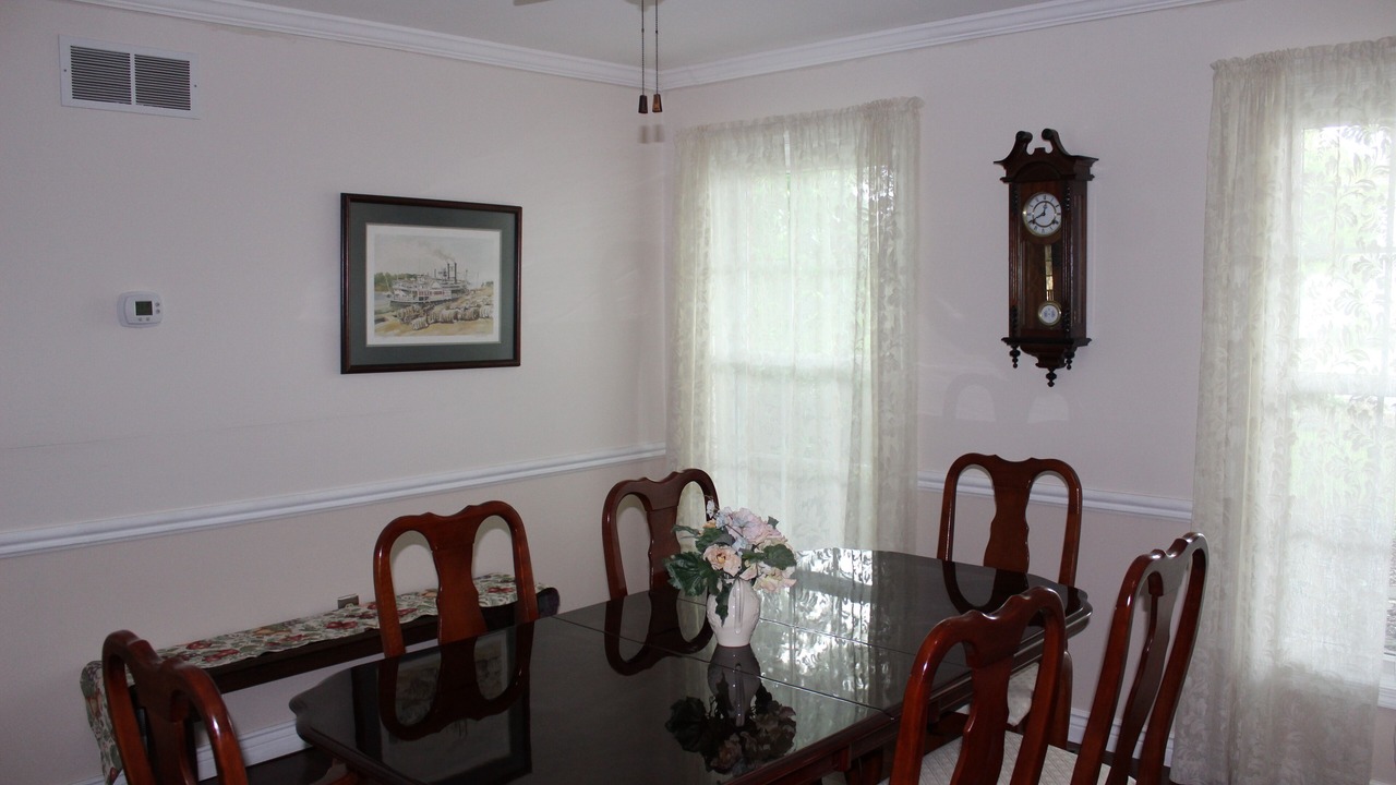 Photo of Livingroom in Palmyra