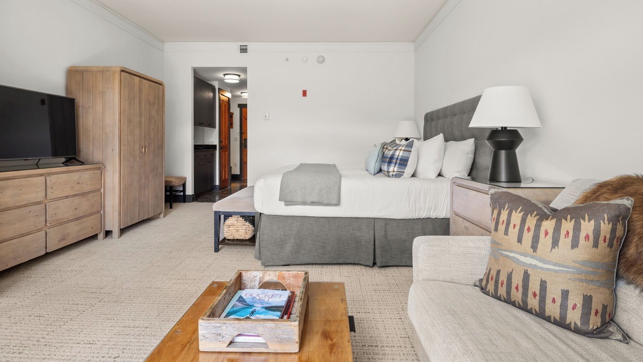 Photo of Bedroom in Stowe Area
