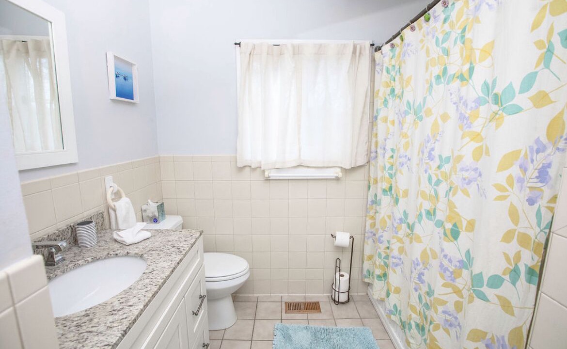 Photo of Bathroom in Montauk