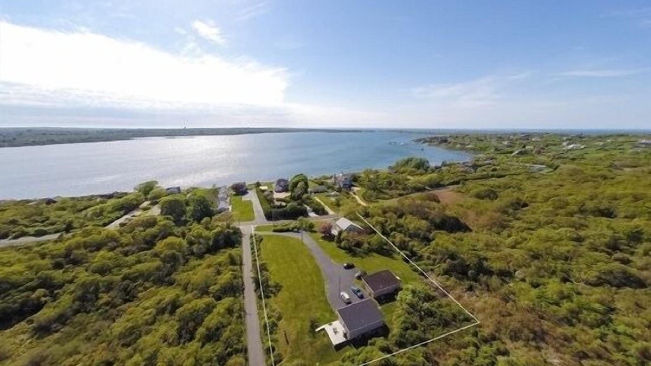 Photo of Others in Montauk