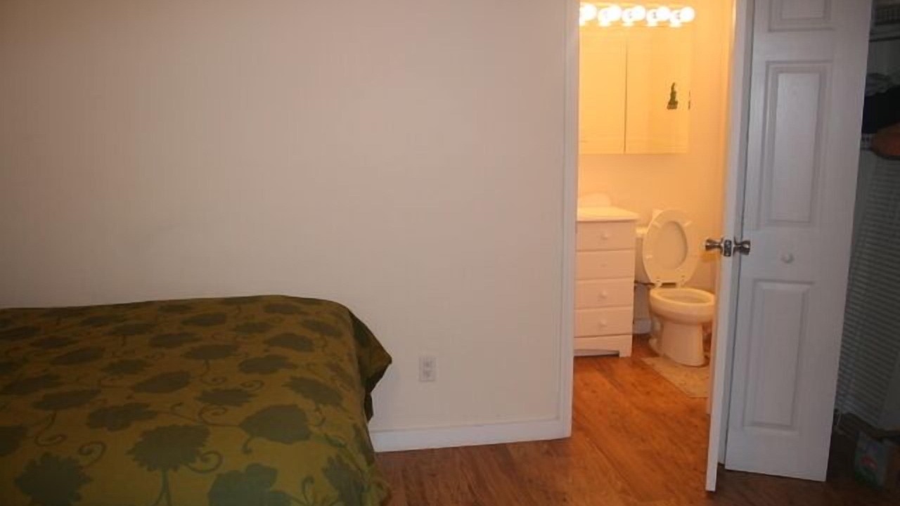 Photo of Bedroom in Ocean Beach