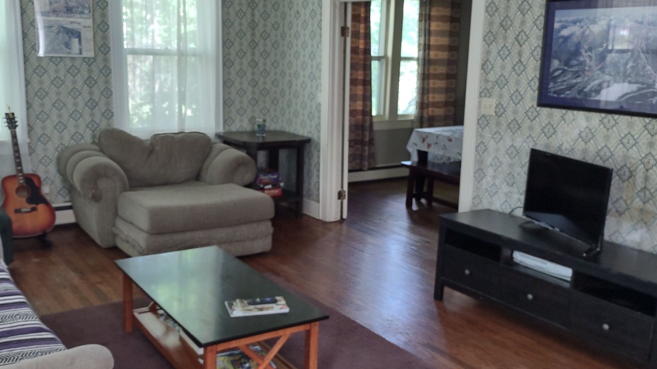 Photo of Livingroom in Haines Falls