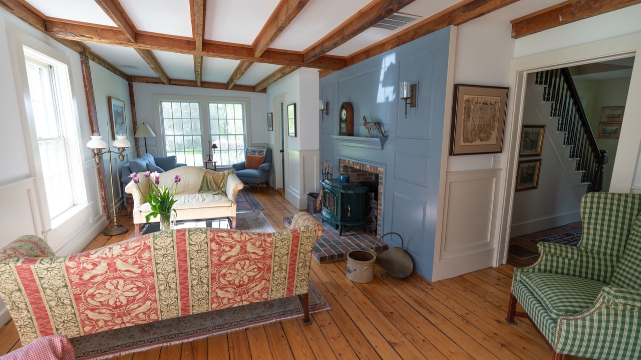 Photo of Bedroom in Clarendon