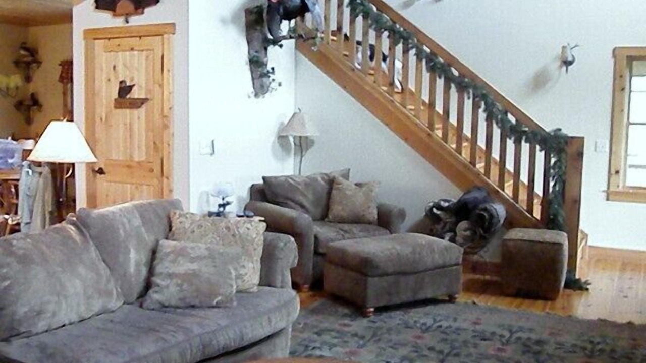 Photo of Livingroom in Roxbury
