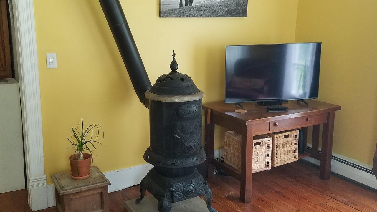 Photo of Livingroom in New Paltz