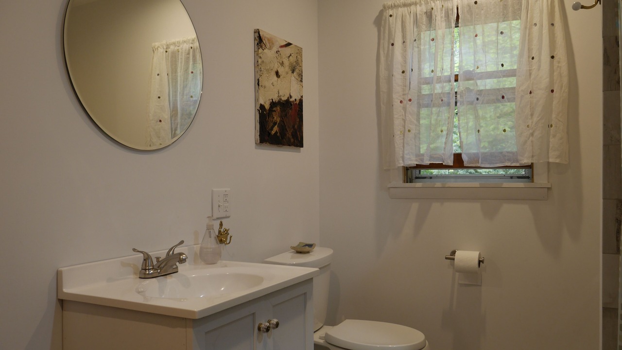 Photo of Bathroom in Warrensburg