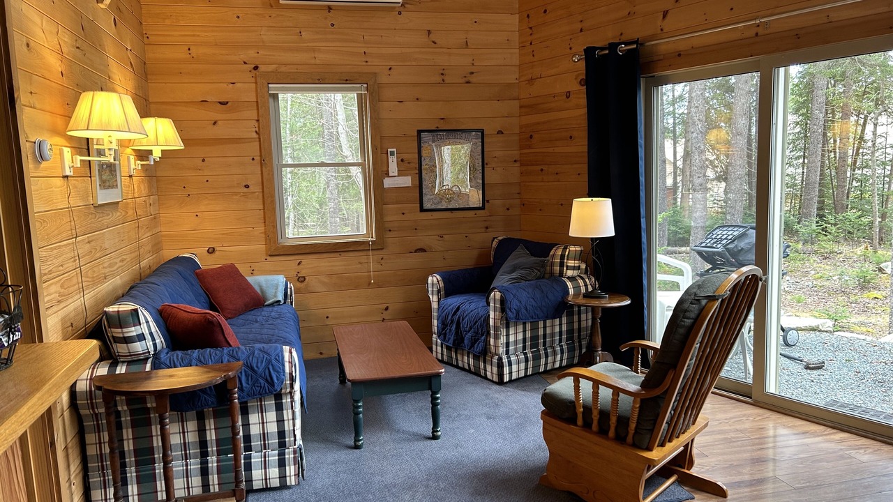 Photo of Livingroom in Southwest Harbor