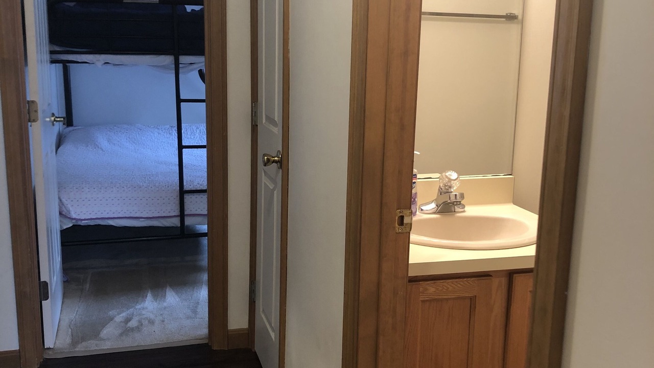 Photo of Bedroom in North Woodstock