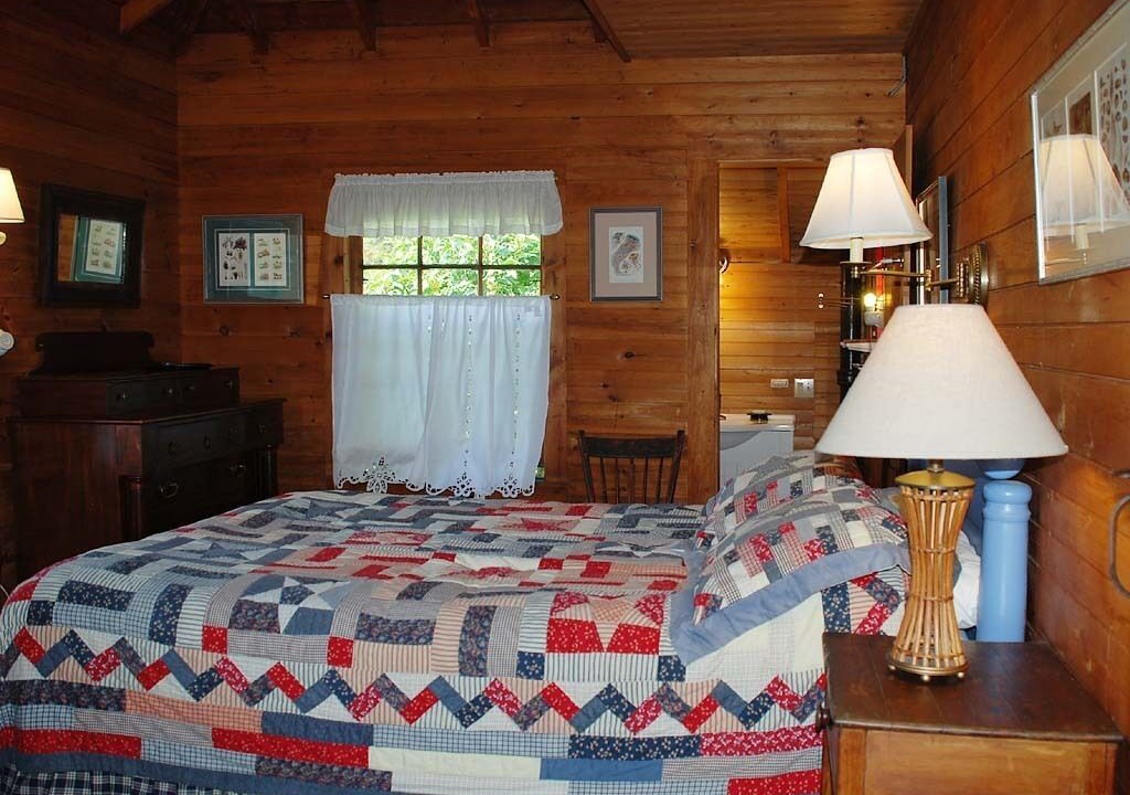 Photo of Bedroom in Seal Cove
