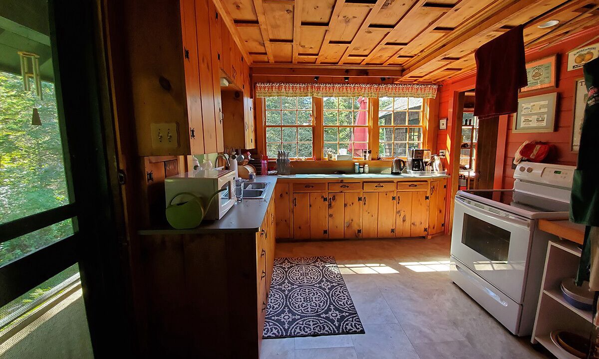 Photo of Kitchen in Seal Cove