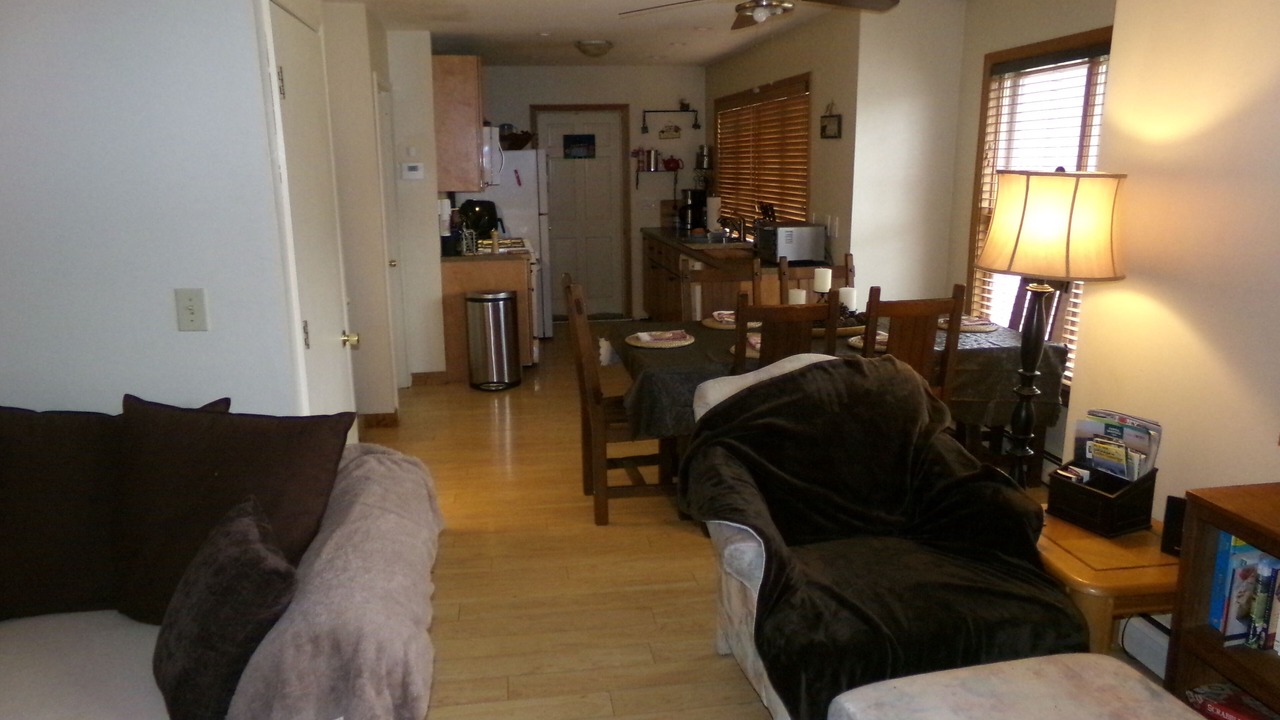 Photo of Bedroom in Crystal Beach