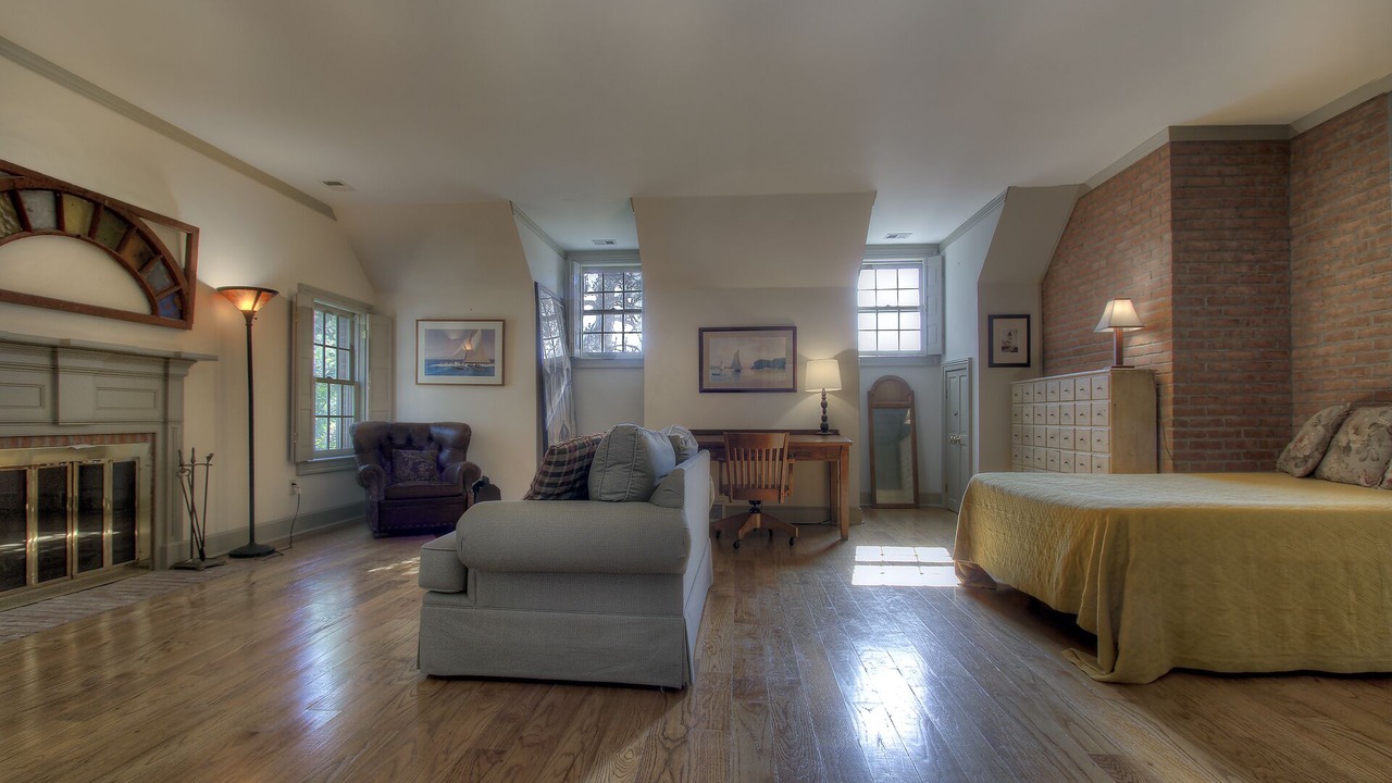 Photo of Livingroom in Old Chatham