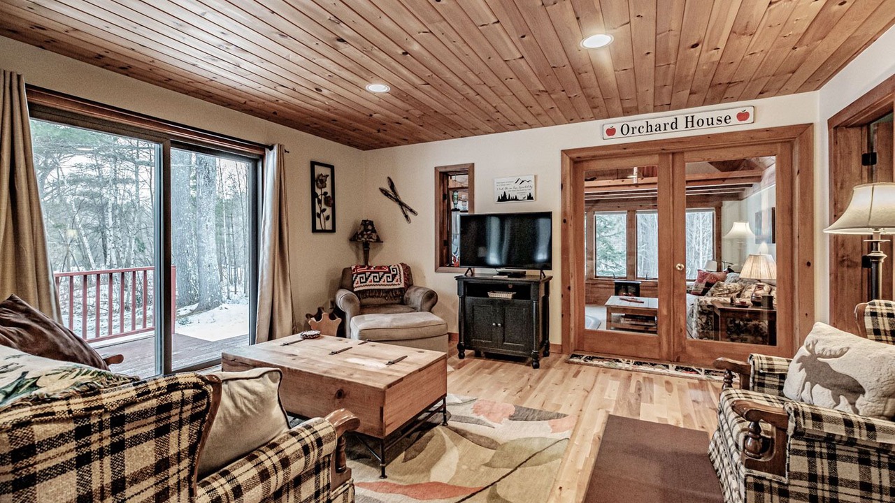 Photo of Livingroom in Sunday River Area