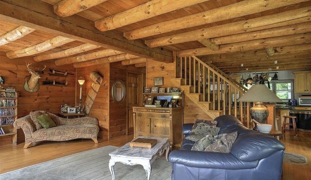 Photo of Livingroom in Bethel
