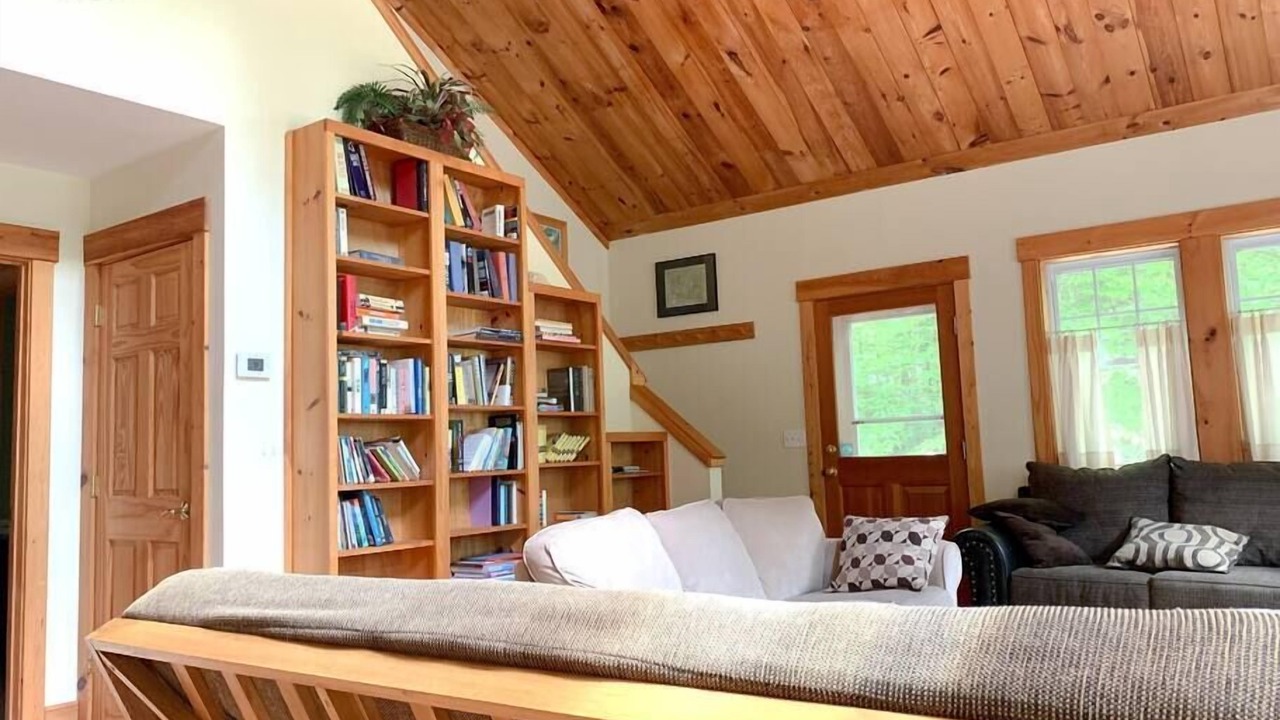 Photo of Livingroom in Moultonborough