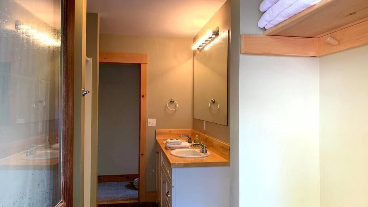 Photo of Bathroom in Moultonborough