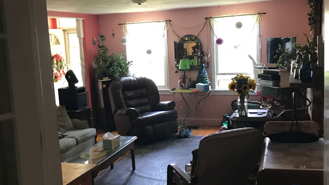 Photo of Livingroom in Craryville