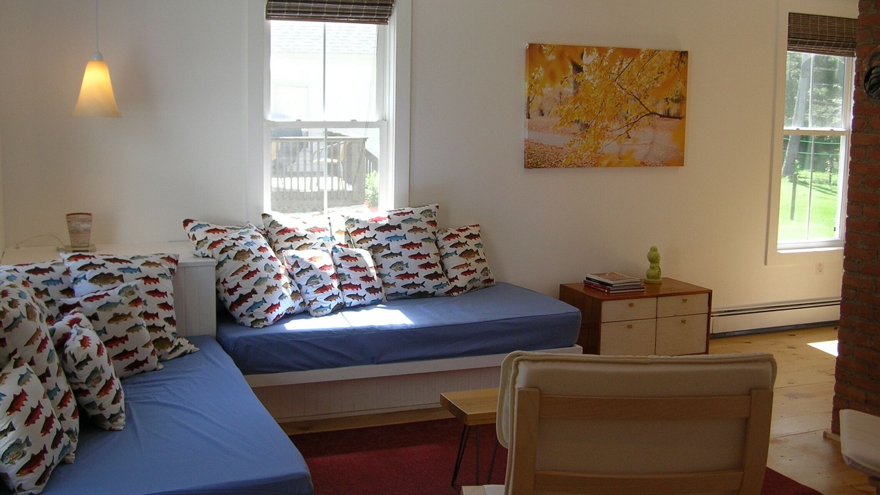Photo of Livingroom in Wallingford
